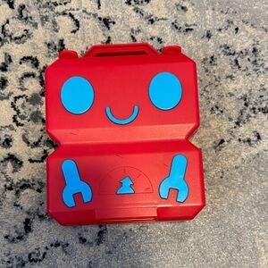 Carry Around Robot Town